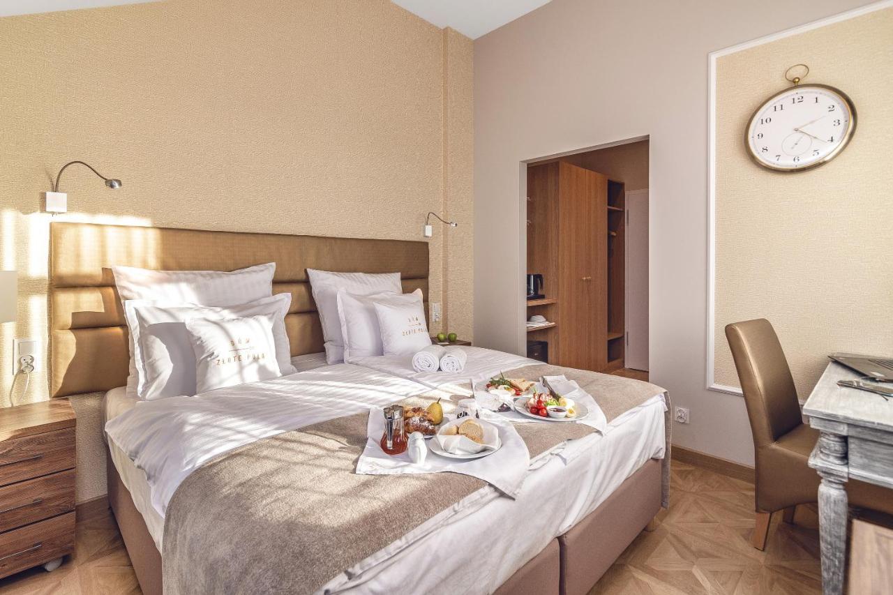 Dom Zlote Pola Bed and Breakfast Gdańsk Exteriör bild